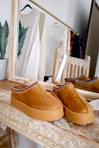 Sadie Cognac Platform Slippers